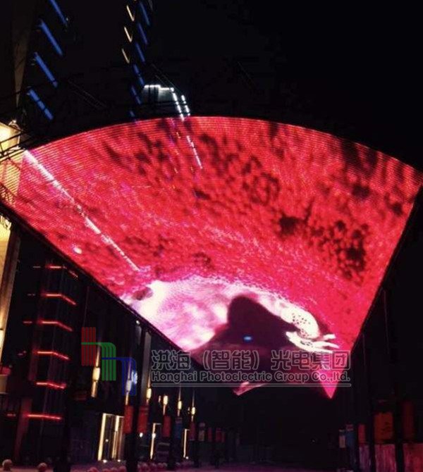 中央廣場LED天幕現場效果